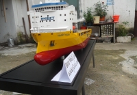 155米重型起重货船 Happy Star定制模型